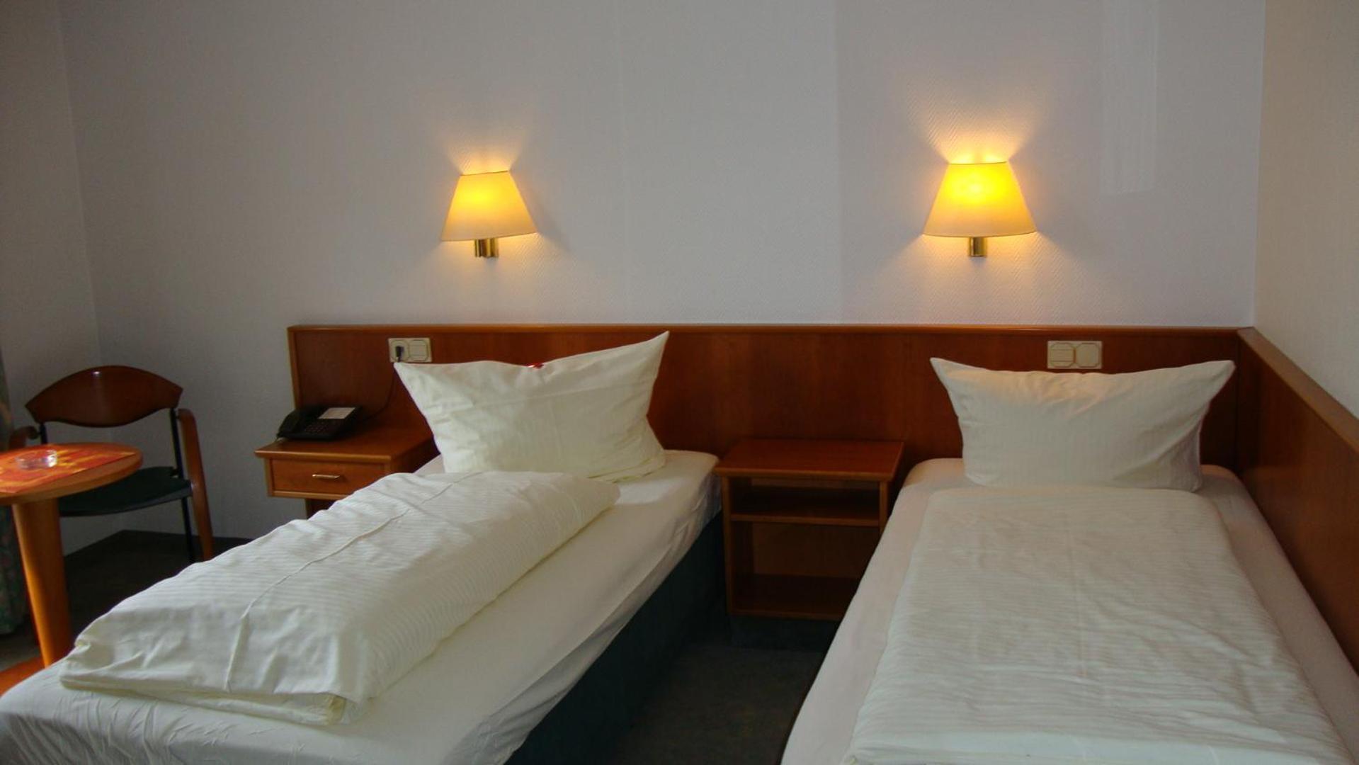 Hotel Offenthaler Hof Dreieich Zewnętrze zdjęcie
